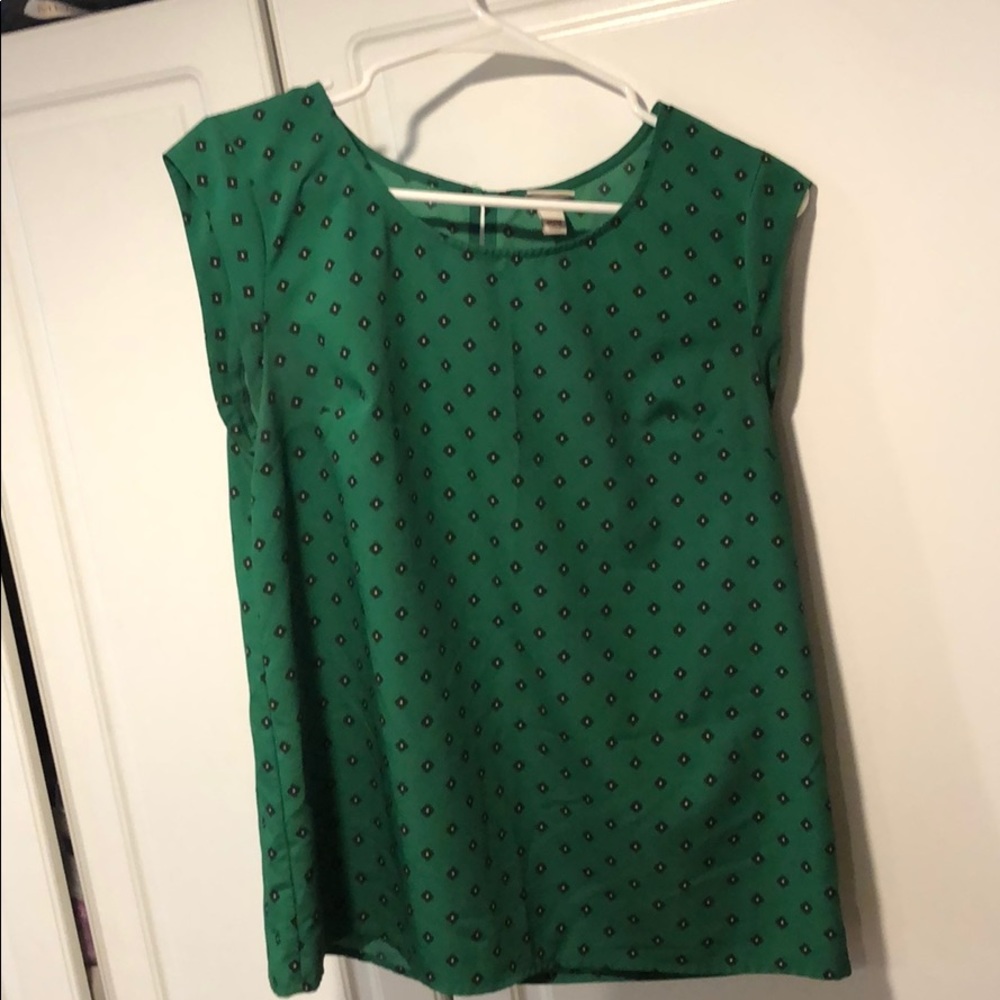 Merona Kelly Green pattered shirt